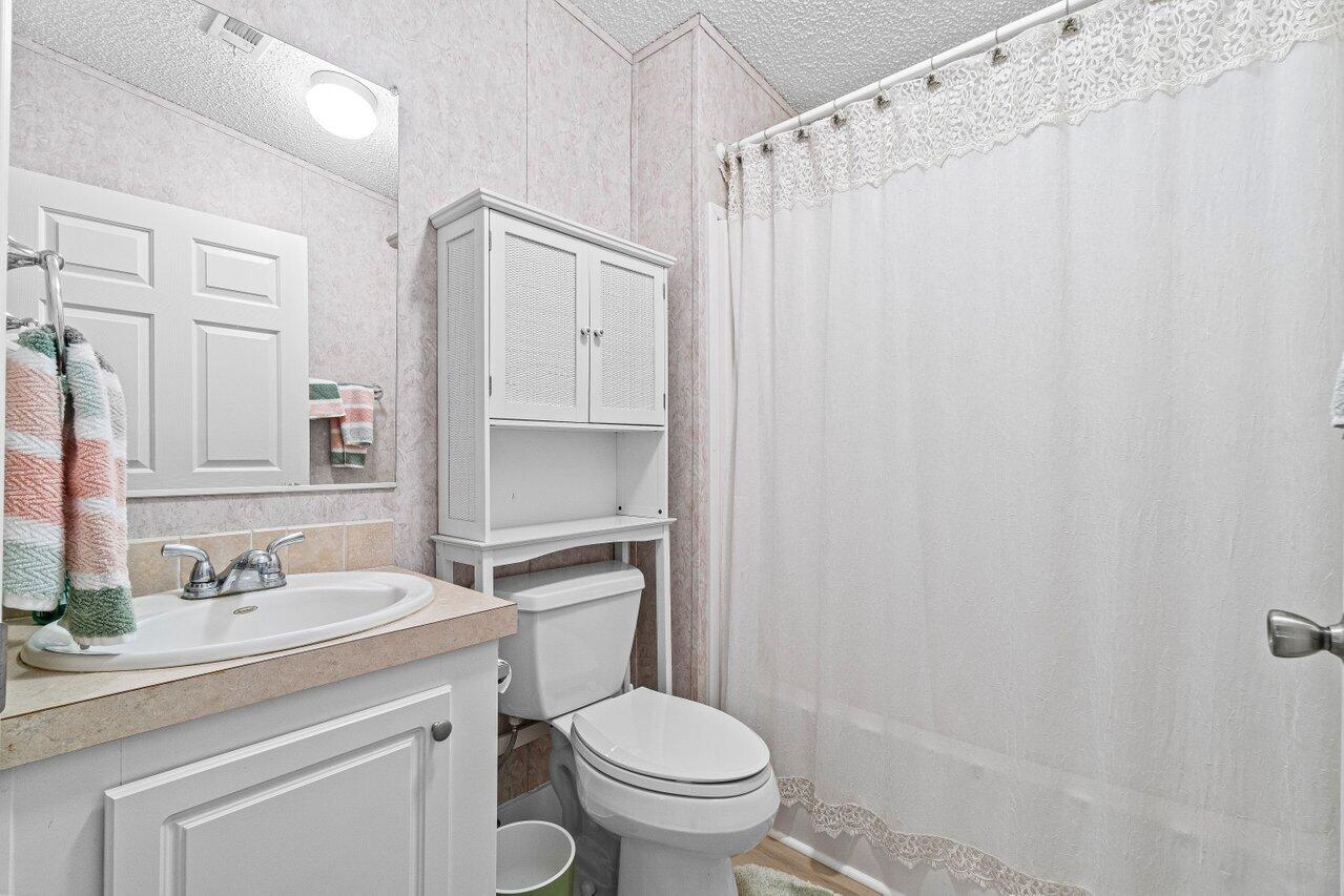 1541 Southwest 65th Avenue Boca Raton, FL 33428 - Photo 15 of 23 017-1541Southwest65thAvenue-BocaRaton-FL