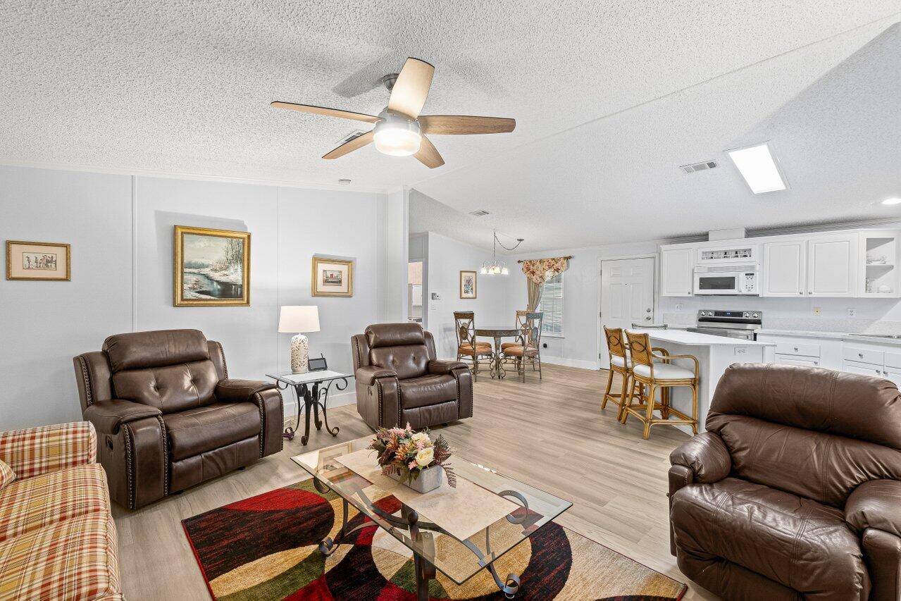 1541 Southwest 65th Avenue Boca Raton, FL 33428 - Photo 16 of 23 018-1541Southwest65thAvenue-BocaRaton-FL