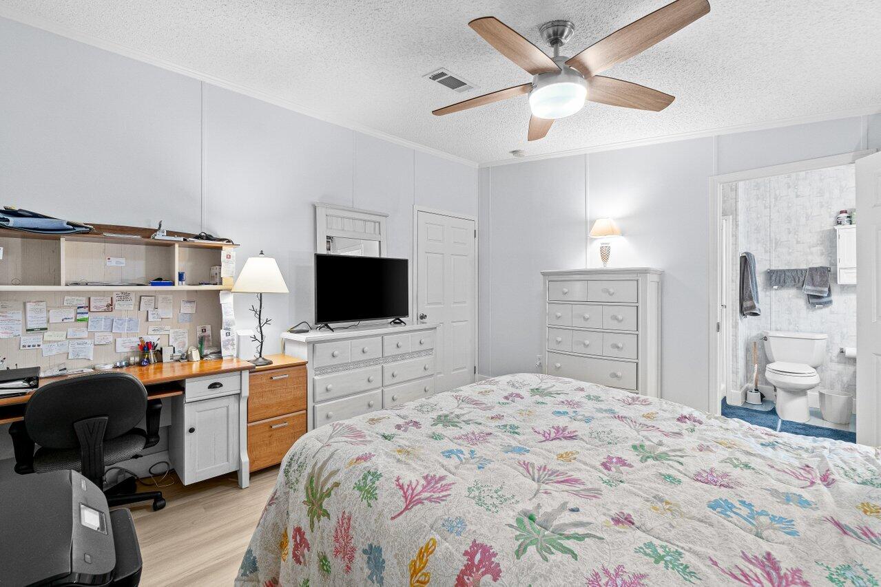 1541 Southwest 65th Avenue Boca Raton, FL 33428 - Photo 18 of 23 020-1541Southwest65thAvenue-BocaRaton-FL