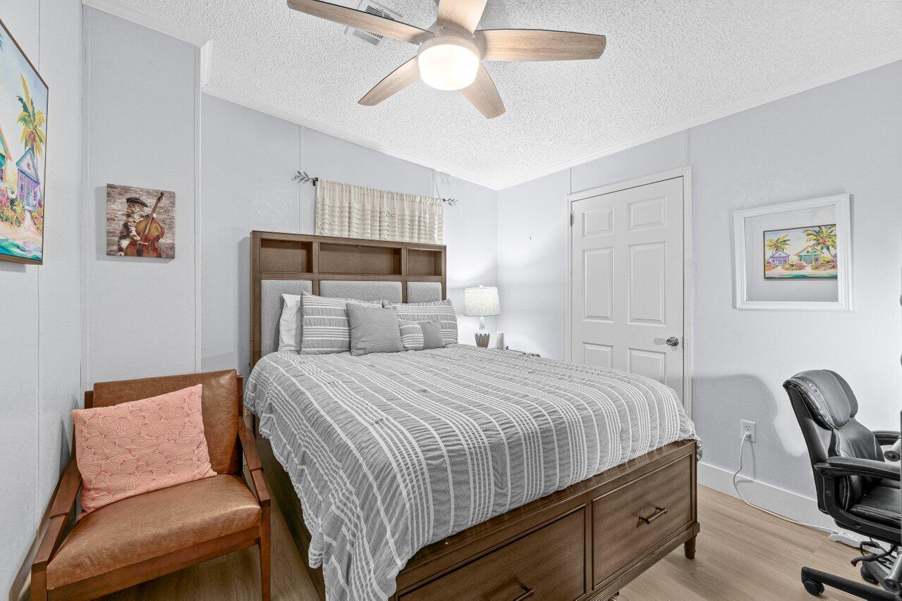 1541 Southwest 65th Avenue Boca Raton, FL 33428 - Photo 21 of 23 023-1541Southwest65thAvenue-BocaRaton-FL