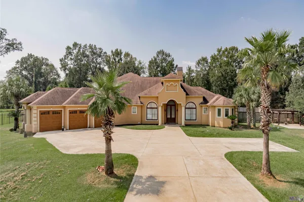 $899,000 | 9680 Comite Drive, Baker, LA 70714