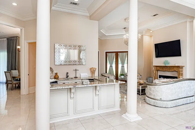 $950,000 | 9680 Comite Drive, Baker, LA 70714