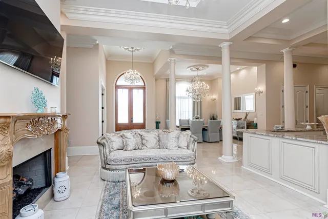 $950,000 | 9680 Comite Drive, Baker, LA 70714