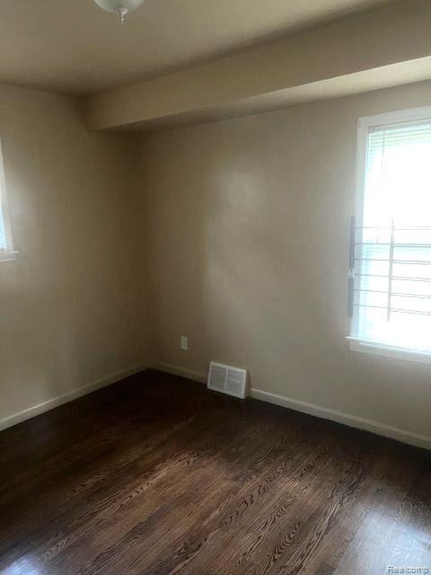 19488 Huntington Road Detroit, MI 48219 - Photo 9 of 10