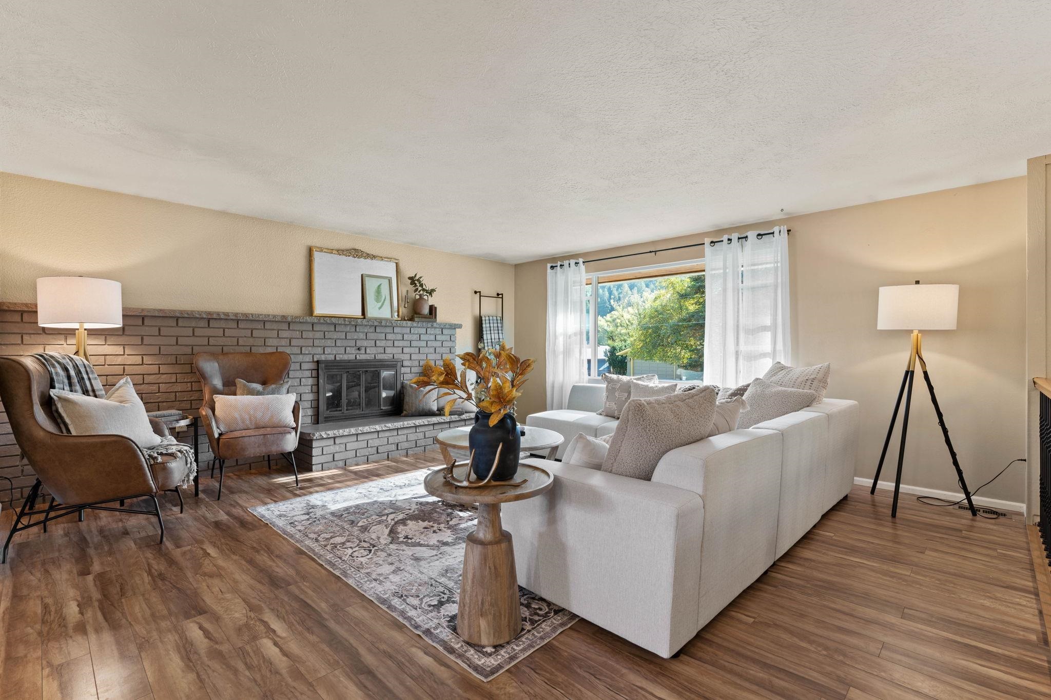 14016 North Rivilla Lane Spokane, WA 99208 - Photo 3 of 30