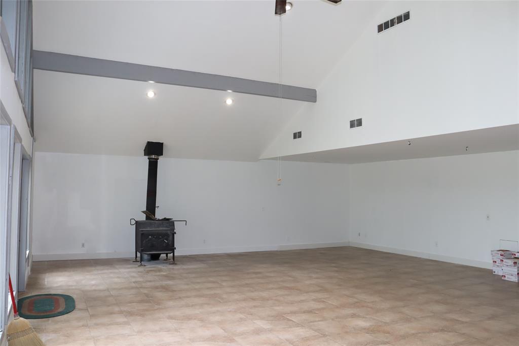 10653 East Wright Road Bloomfield, IN 47424 - Photo 8 of 32