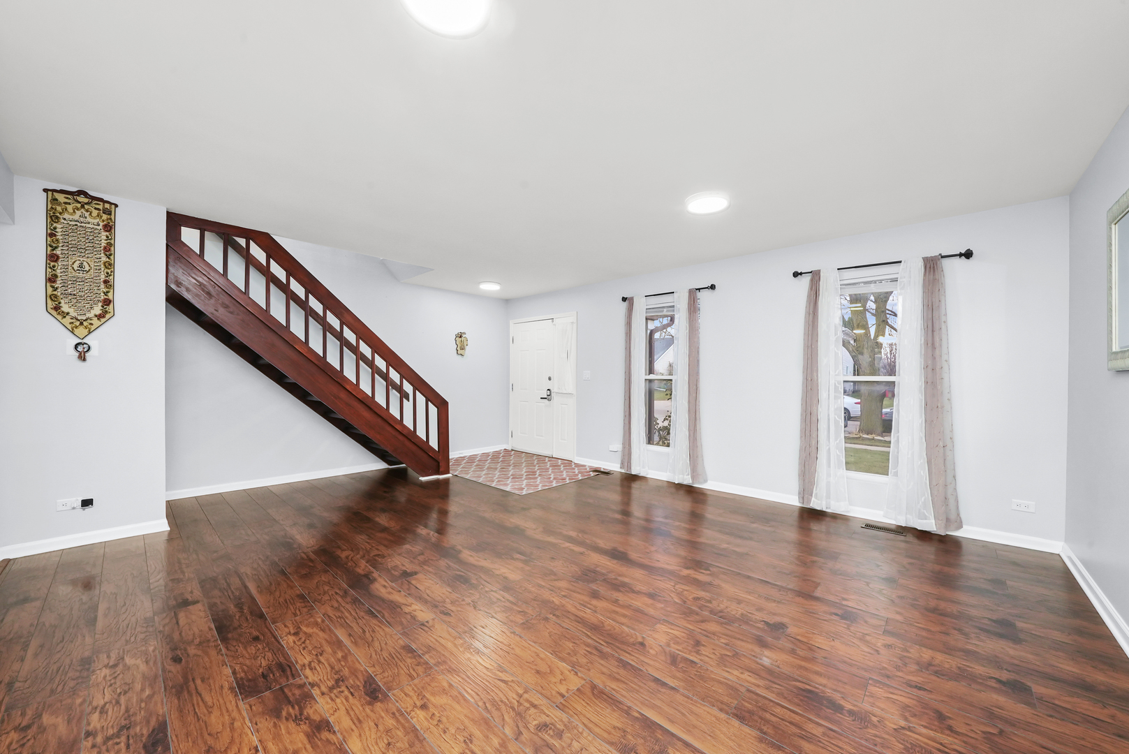 760 Thorndale Drive Elgin, IL 60120 - Photo 11 of 29