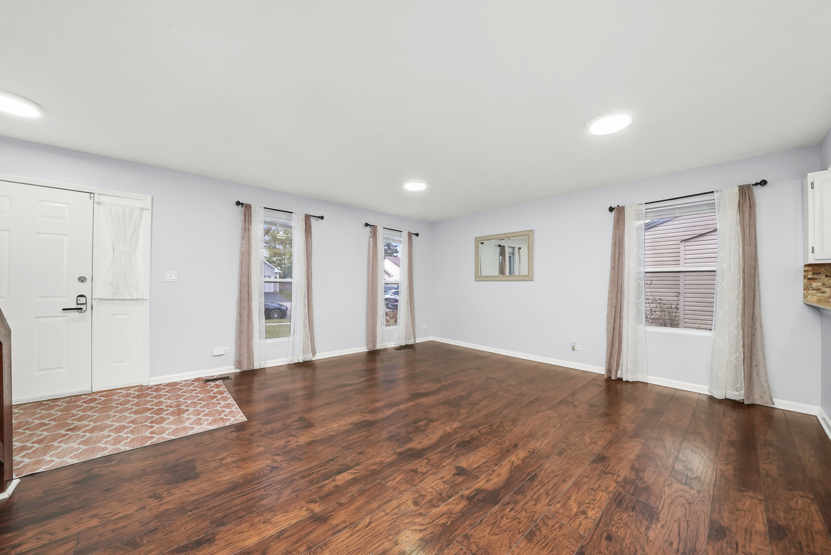 760 Thorndale Drive Elgin, IL 60120 - Photo 12 of 29