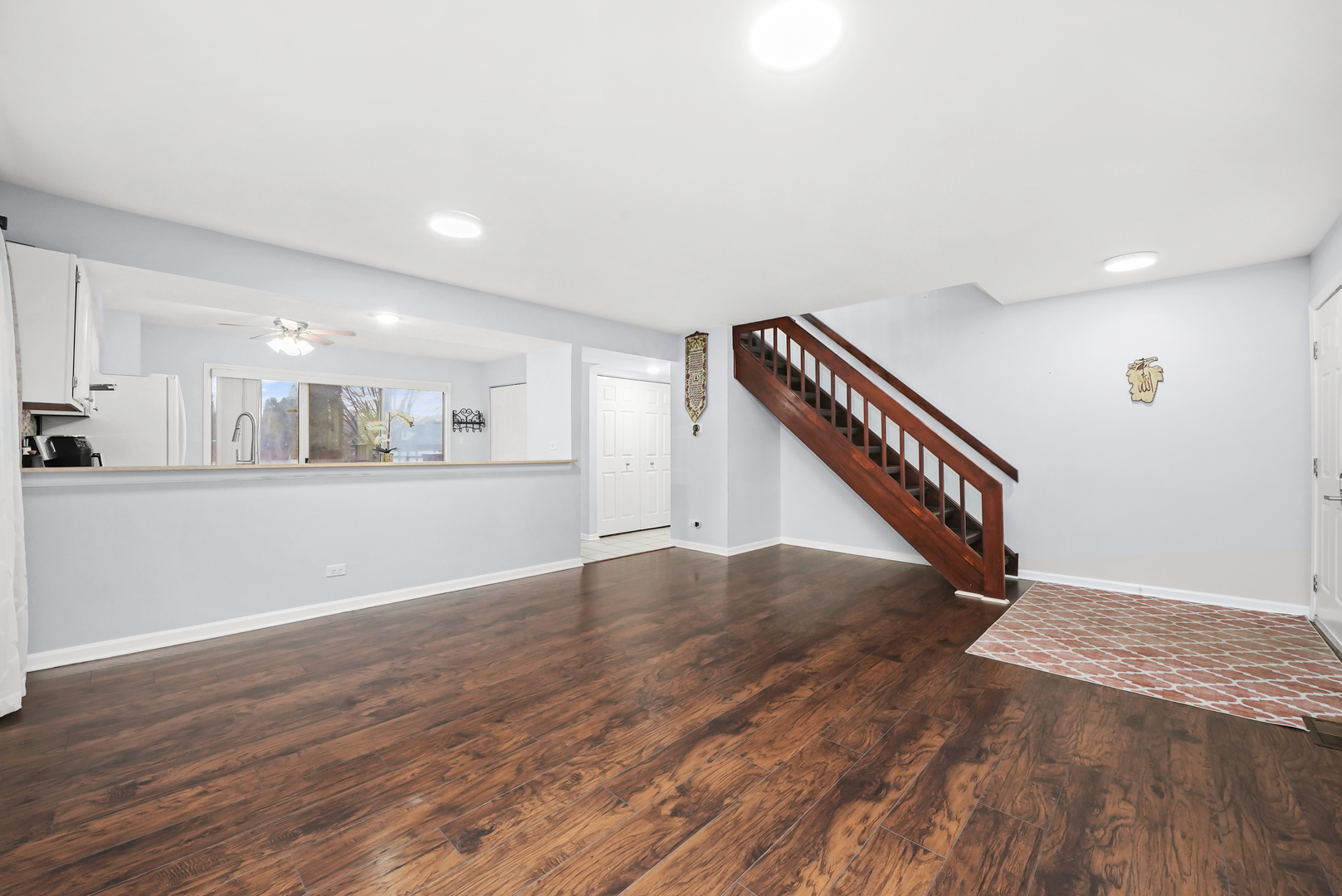 760 Thorndale Drive Elgin, IL 60120 - Photo 10 of 29