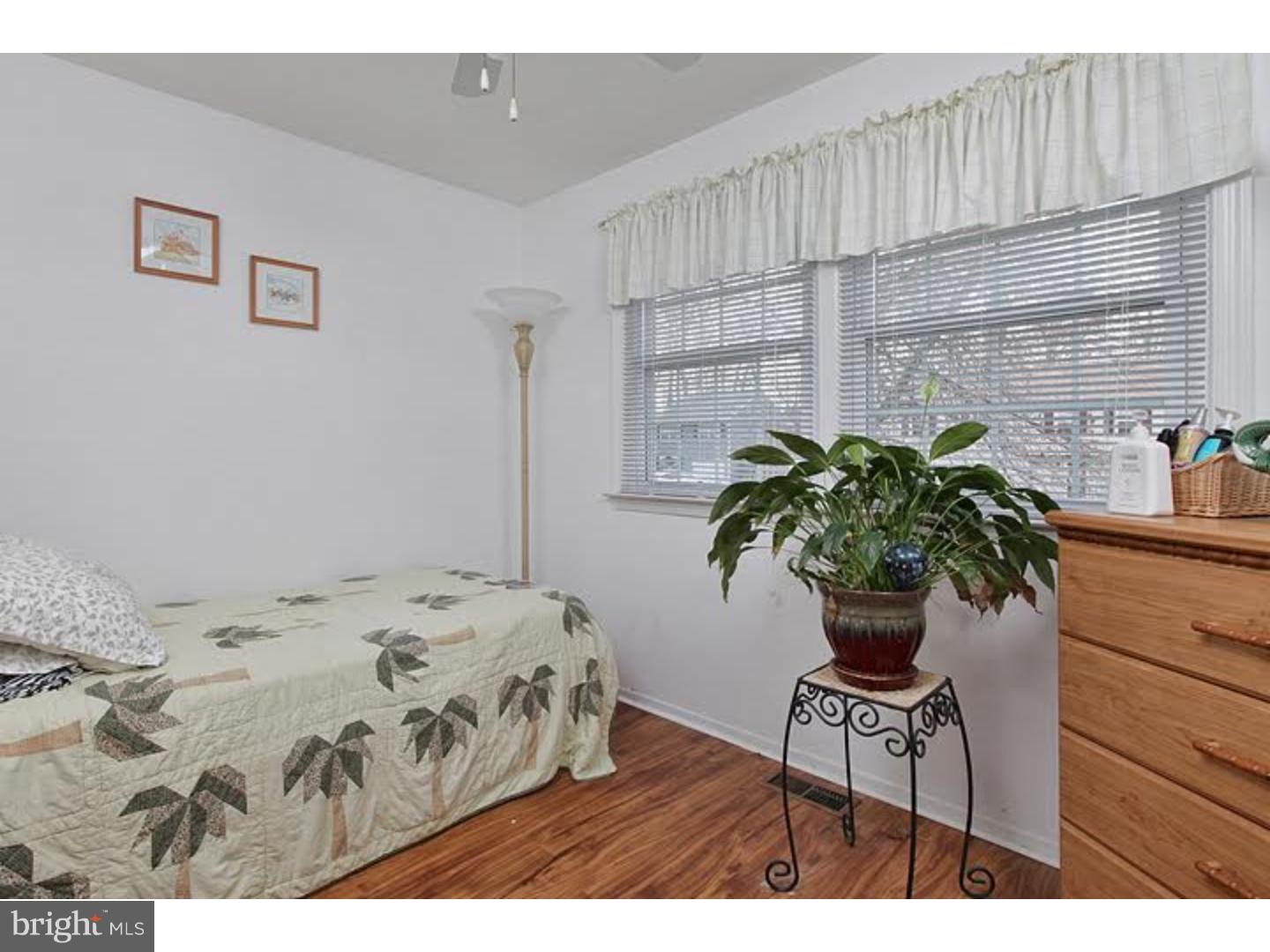 168 Oxford Road Delran, NJ 08075 - Photo 10 of 11 Gallery Image 10