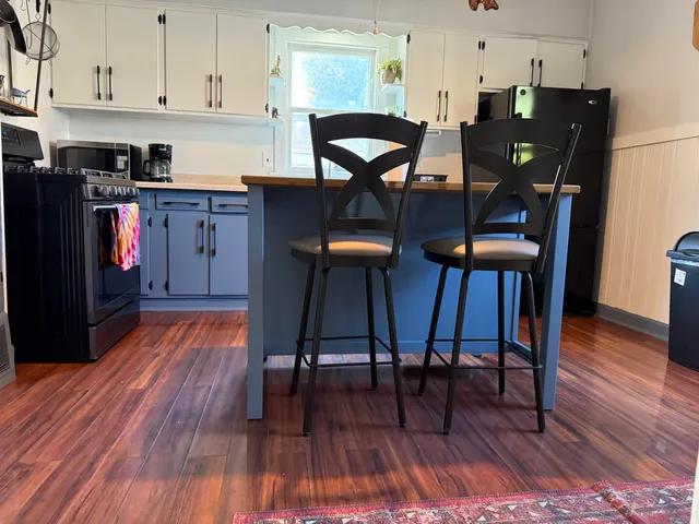 $219,900 | 9420 West Rogers Street, West Allis, WI 53227