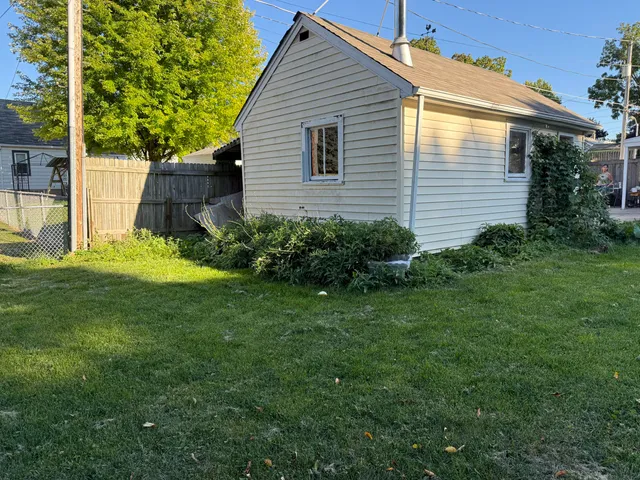$219,900 | 9420 West Rogers Street, West Allis, WI 53227
