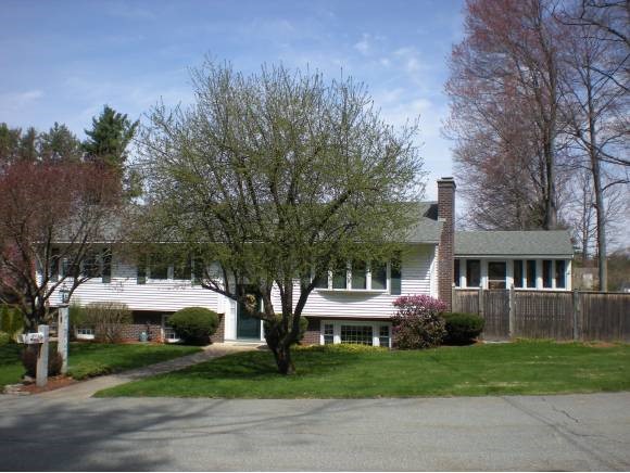 21 Century Road Nashua, NH 03064 - Photo 1 of 1