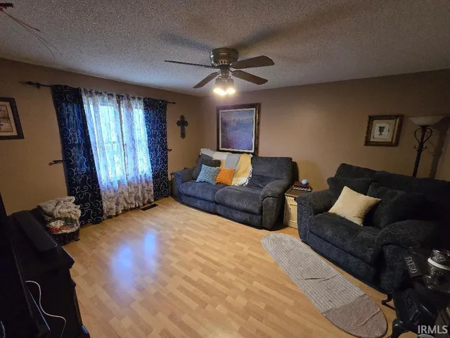 $250,000 | 1210 Char-Lee Drive, Evansville, IN 47712