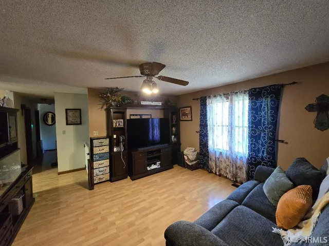 $250,000 | 1210 Char-Lee Drive, Evansville, IN 47712