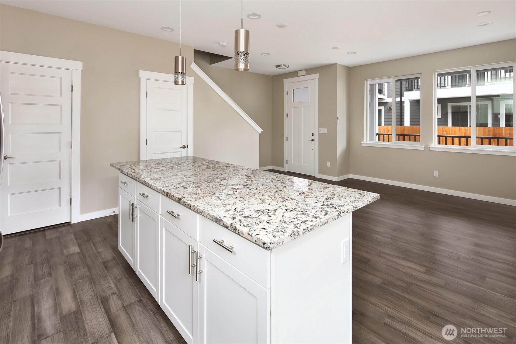 1515 North Waugh Road, Unit A Mount Vernon, WA 98273 - Photo 12 of 28 workspace with wooden floor and entryway