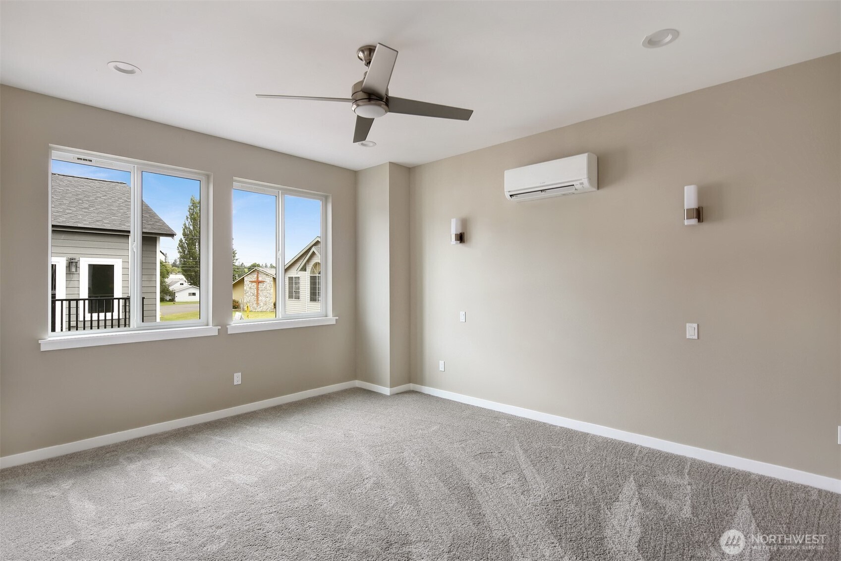 1515 North Waugh Road, Unit A Mount Vernon, WA 98273 - Photo 22 of 28 a view of an empty room with a window
