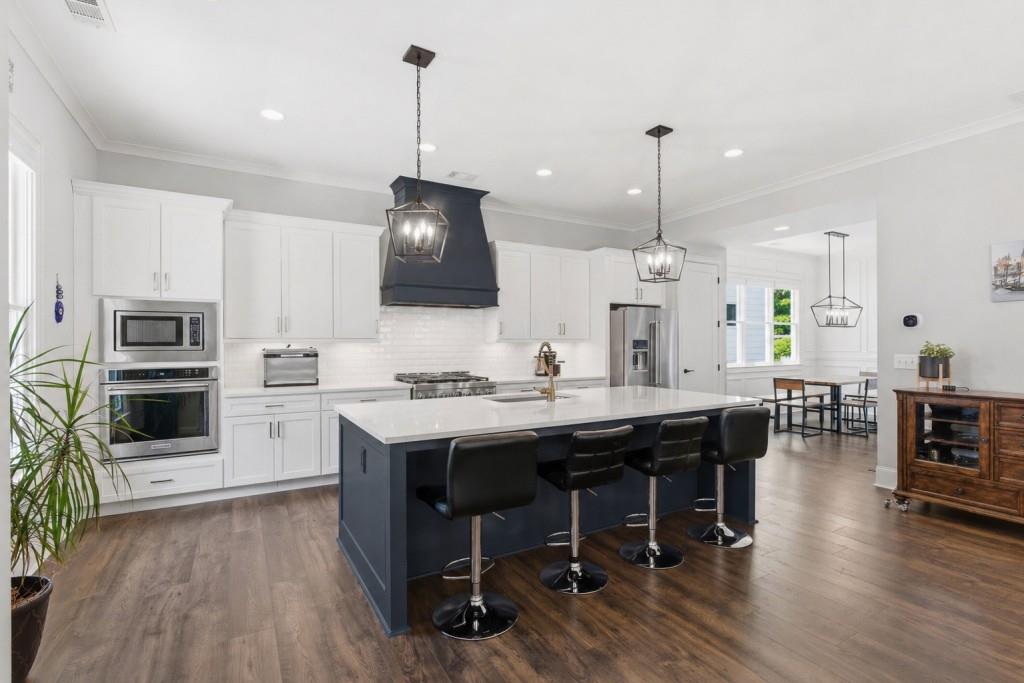 1822 Commons Circle Atlanta, GA 30341 - Photo 5 of 48