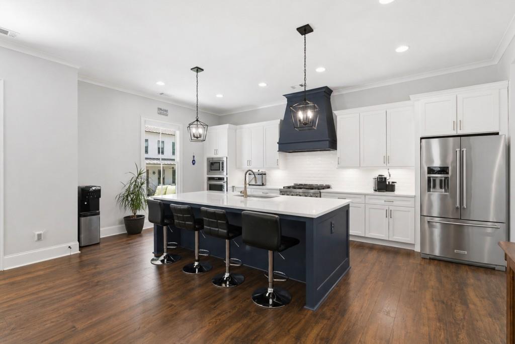 1822 Commons Circle Atlanta, GA 30341 - Photo 6 of 48