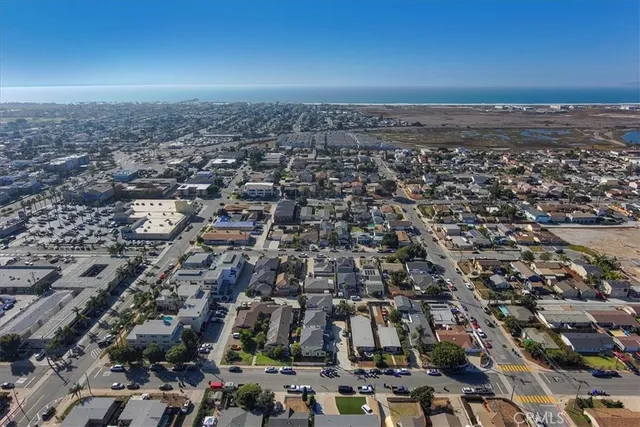 $936,500 | 570 Emory Street, Imperial Beach, CA 91932