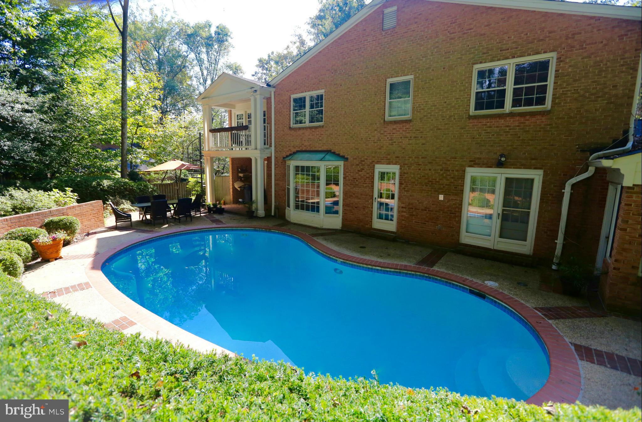 7704 Burford Drive McLean, VA 22102 - Photo 26 of 30