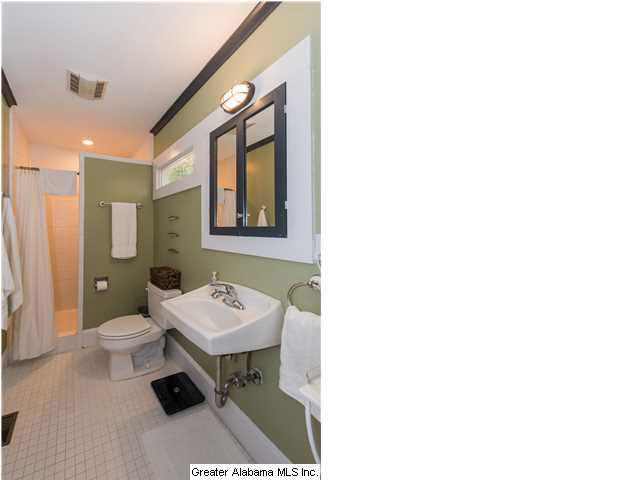2800 16th Place South Birmingham, AL 35209 - Photo 20 of 32
