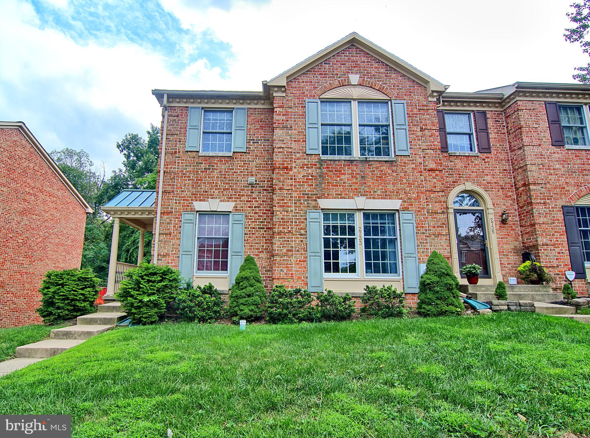 2733 Quarry Heights Way Baltimore, MD 21209 - Photo 3 of 38 Brick Front Corner Unit