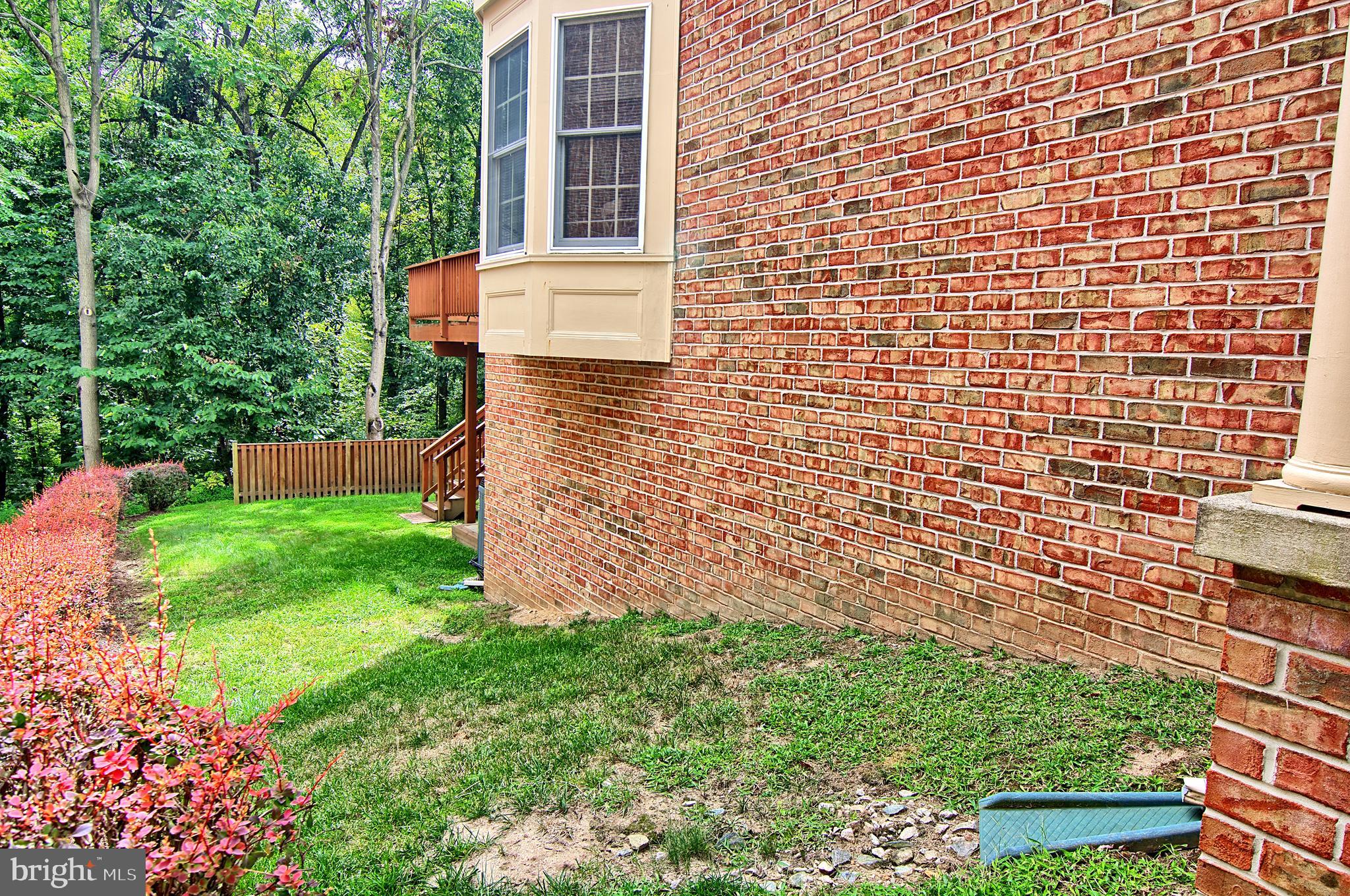 2733 Quarry Heights Way Baltimore, MD 21209 - Photo 4 of 38 One of the nicest lots in the neighborhood