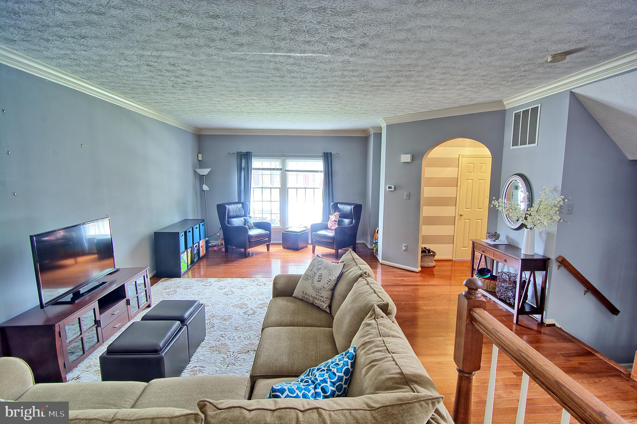 2733 Quarry Heights Way Baltimore, MD 21209 - Photo 9 of 38 Open Concept Living/Dining w/ Updated Hardwood