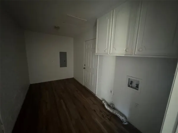 $1,300 | 130 Seaside Drive, Gun Barrel City, TX 75156