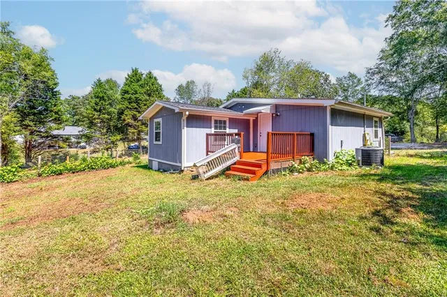 $260,000 | 3916 Petes Drive, Gainesville, GA 30506