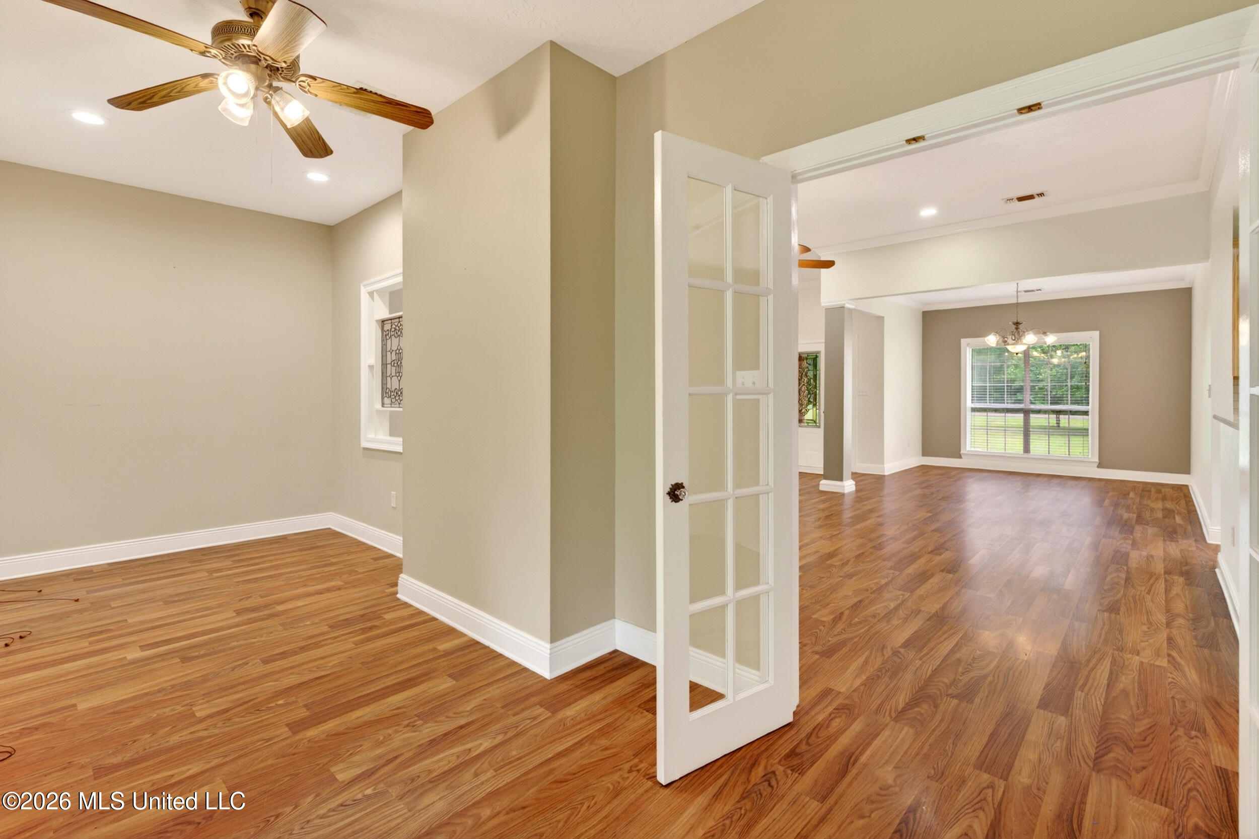 17 JM Carnell Road Poplarville, MS 39470 - Photo 41 of 65 41_41_sunroom