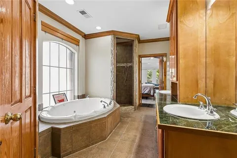 $1,299,000 | 480 Chase Court East, Mandeville, LA 70448