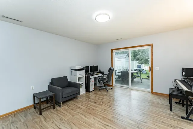 $325,000 | 2809 Northern Valley Drive Northeast, Rochester, MN 55906