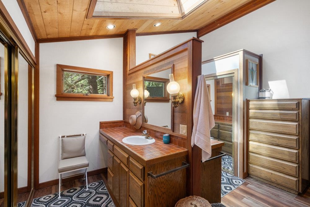138 Tiger Tail Road Olympic Valley, CA 96146 - Photo 20 of 28 Gallery Image 20