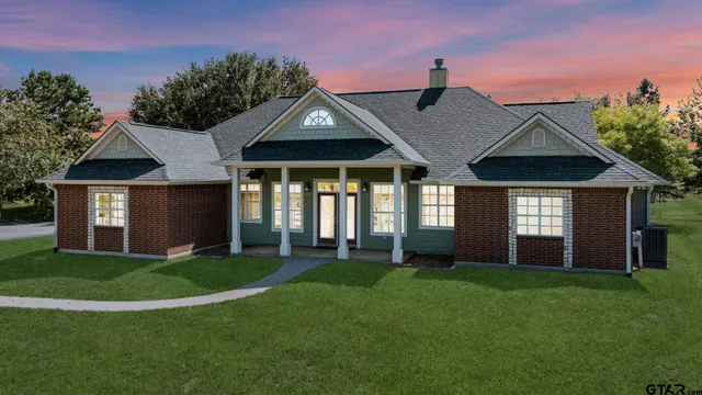 $789,000 | 1688 County Road 3118, Quitman, TX 75783