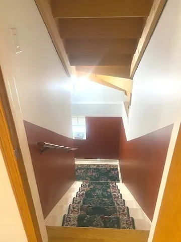 $2,000 | 3304 North Paris Avenue, Chicago, IL 60634