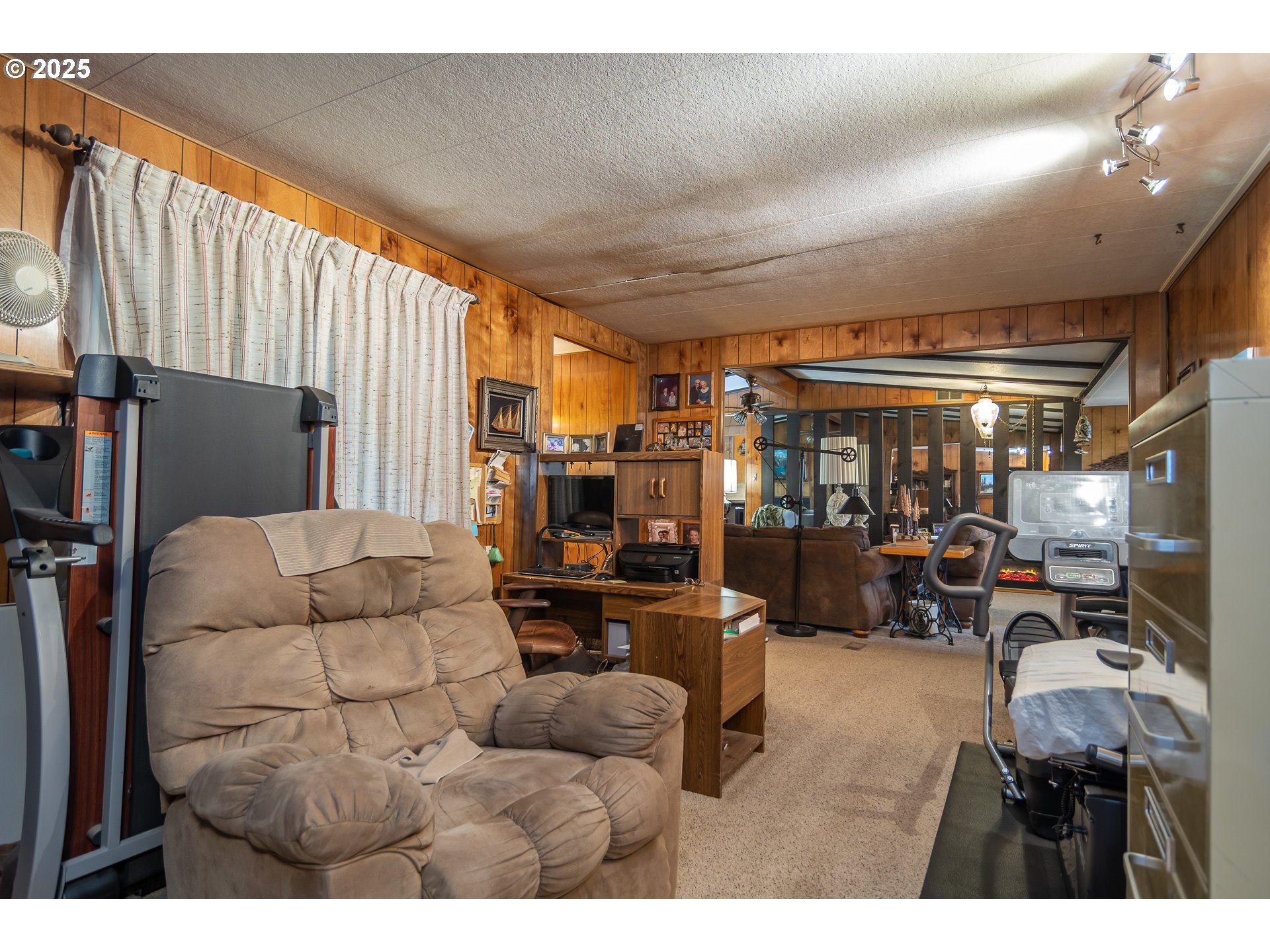 7840 Garden Valley Road Roseburg, OR 97471 - Photo 6 of 40 Gallery Image 6