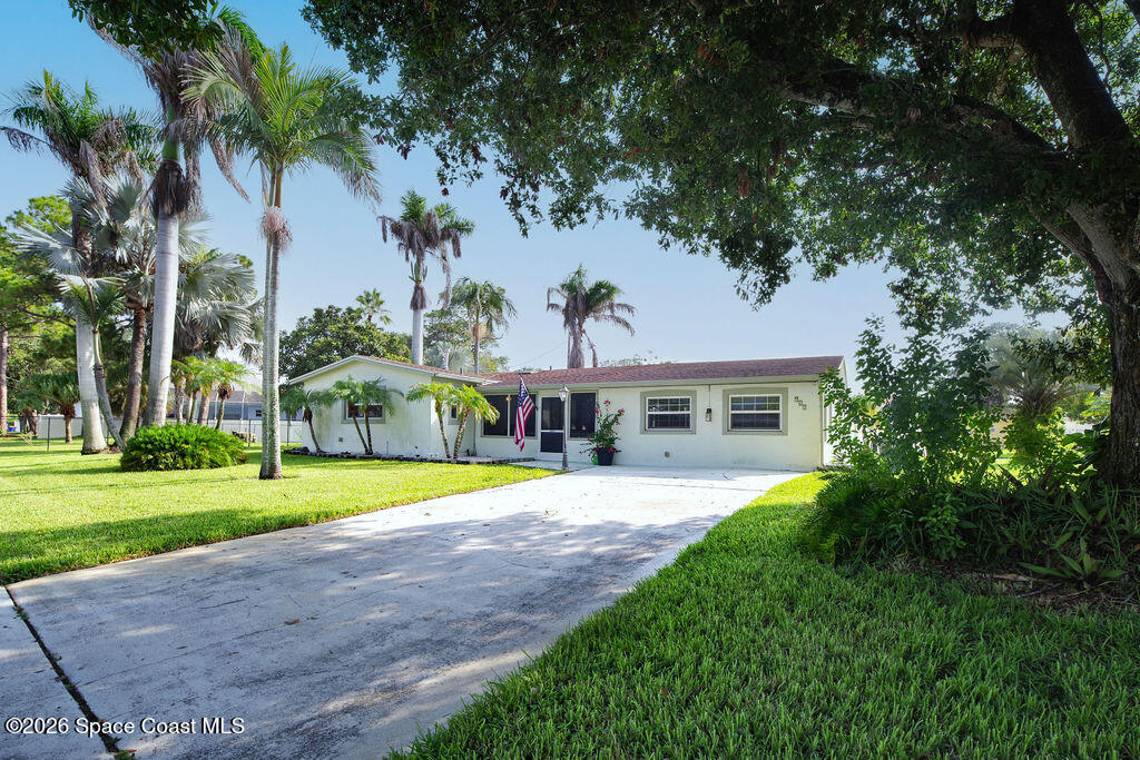 960 Kings Post Road Rockledge, FL 32955 - Photo 1 of 33 front