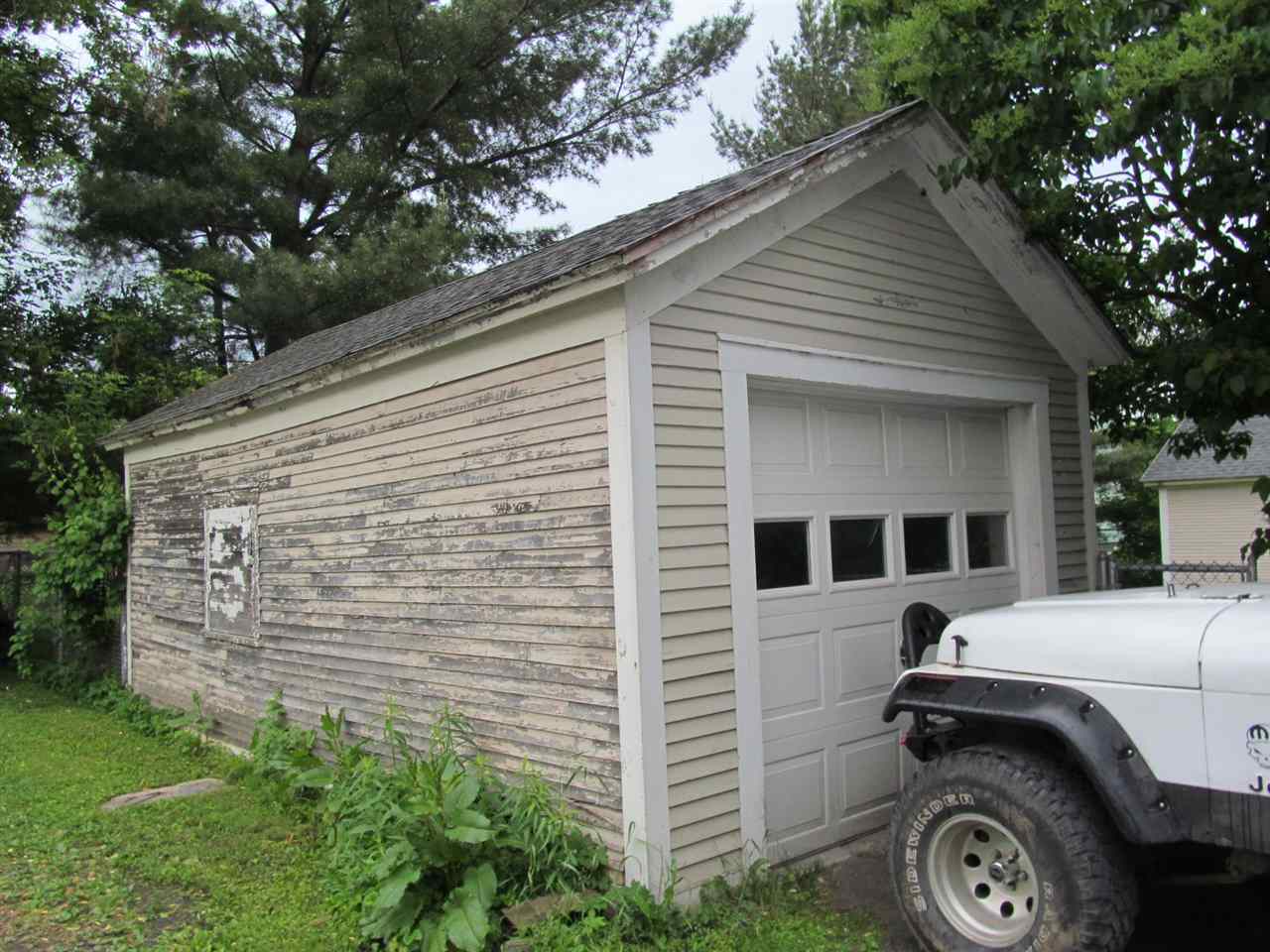 20 Curtis Avenue Rutland, VT 05701 - Photo 9 of 39