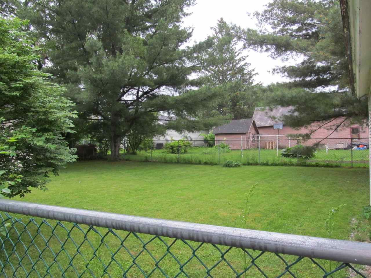 20 Curtis Avenue Rutland, VT 05701 - Photo 10 of 39