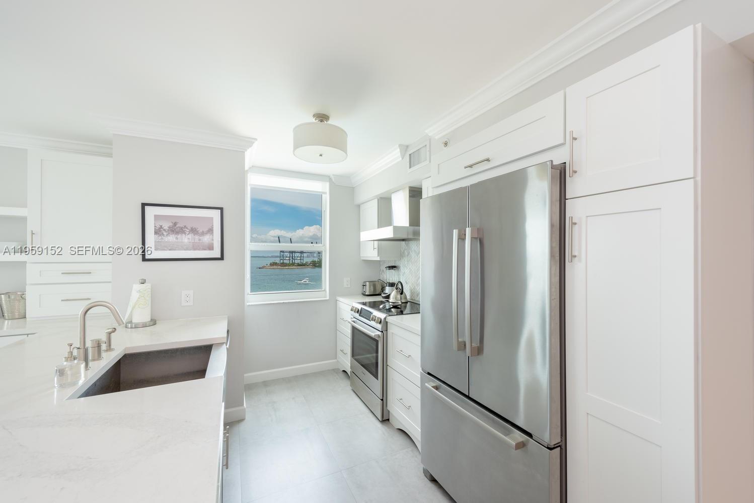 90 Alton Road, Unit 1102 Miami Beach, FL 33139 - Photo 14 of 26