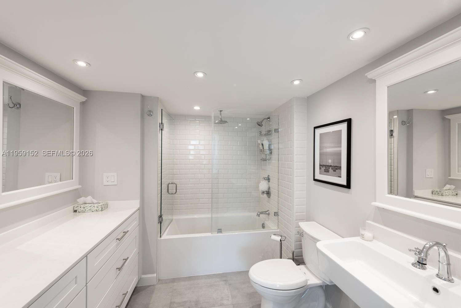 90 Alton Road, Unit 1102 Miami Beach, FL 33139 - Photo 9 of 26