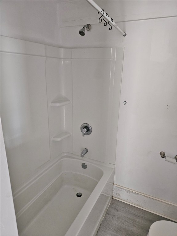 204 Cypress Street Rochester, NY 14620 - Photo 15 of 40 updated bath unit 208