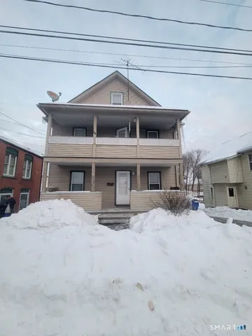 $1,600 | 102 Brook Street, Torrington, CT 06790