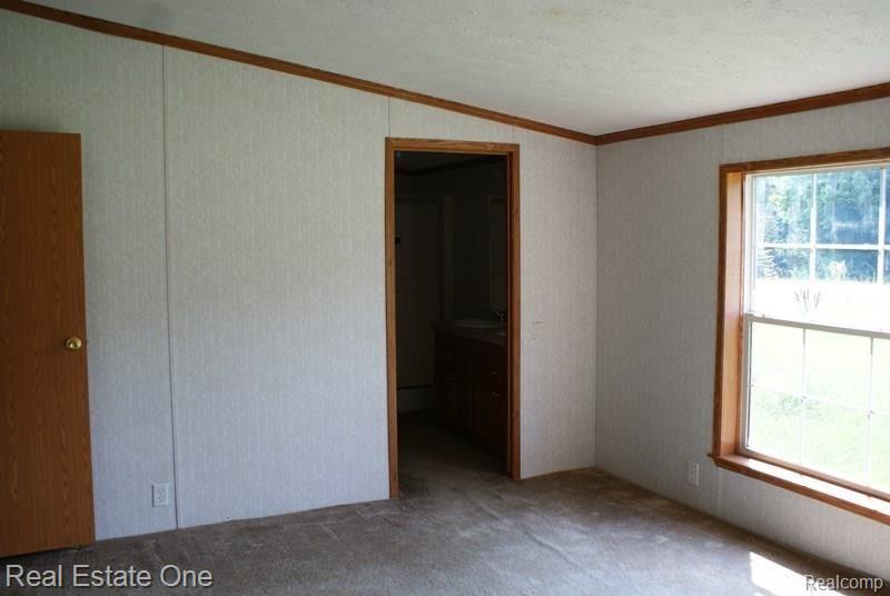 3681 Williams Road Columbiaville, MI 48421 - Photo 14 of 23