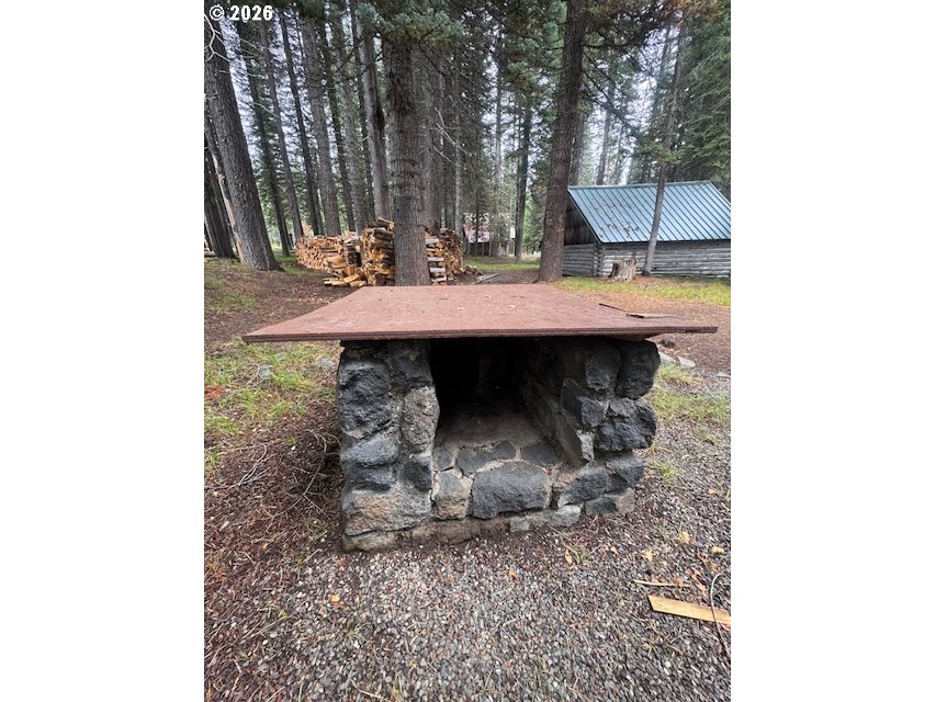 80 Diamond Lake Loop Chemult, OR 97731 - Photo 14 of 25