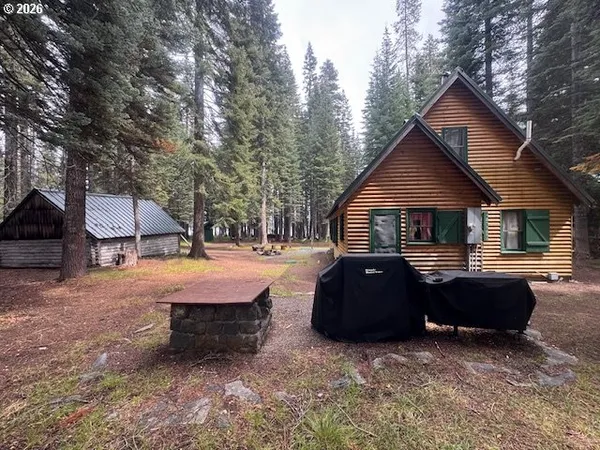 $450,000 | 80 Diamond Lake Loop, Chemult, OR 97731