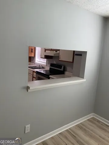 a view of utility room