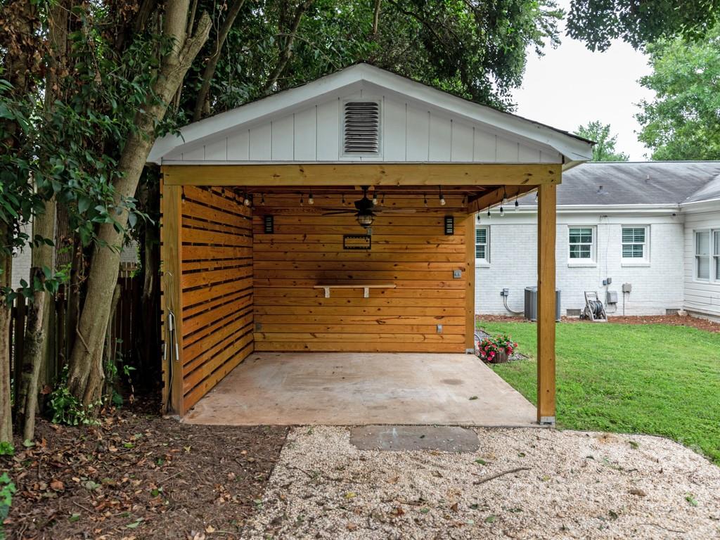 1115 Barkley Road Charlotte, NC 28209 - Photo 35 of 45 Gallery Image 35